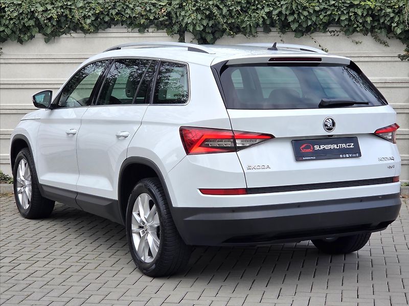 Škoda Kodiaq 2,0 TDi DSG 4x4 Style+ Tažné z - fotka 4 z 29