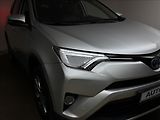 Toyota RAV4 2,5 114kW HYBRID LED KŮŽE 360° - náhled 38