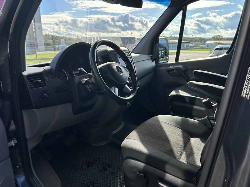 Mercedes-Benz Sprinter 319 CDI/S KB 4x4 - fotka 8 z 27