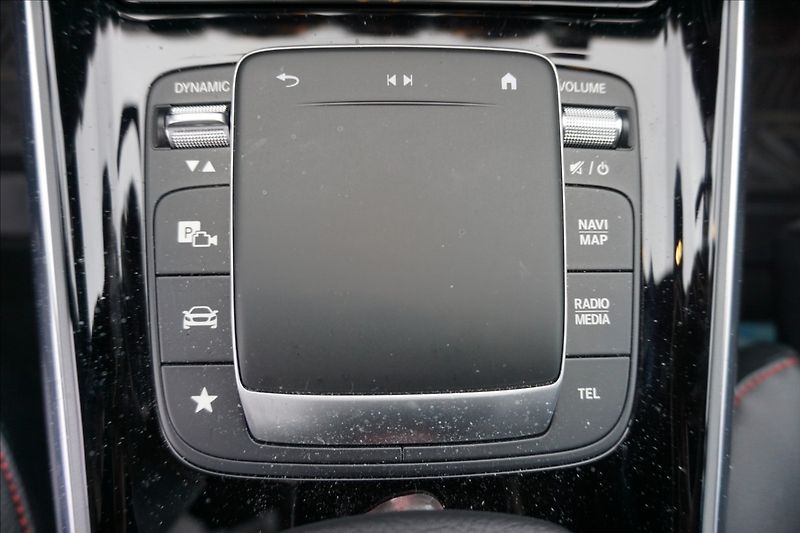 Mercedes-Benz GLA 2,0 250 4M neodpočtové - fotka 14 z 18