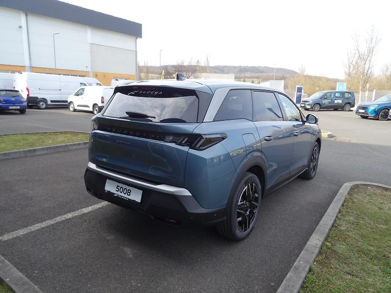 Peugeot 5008 (2026) BUSINESS 145k e-DCS6 5MÍST - fotka 7 z 42