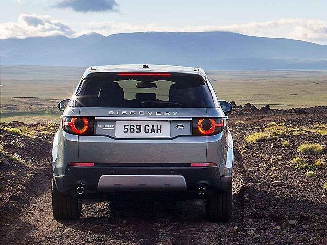 Land Rover Discovery Sport.