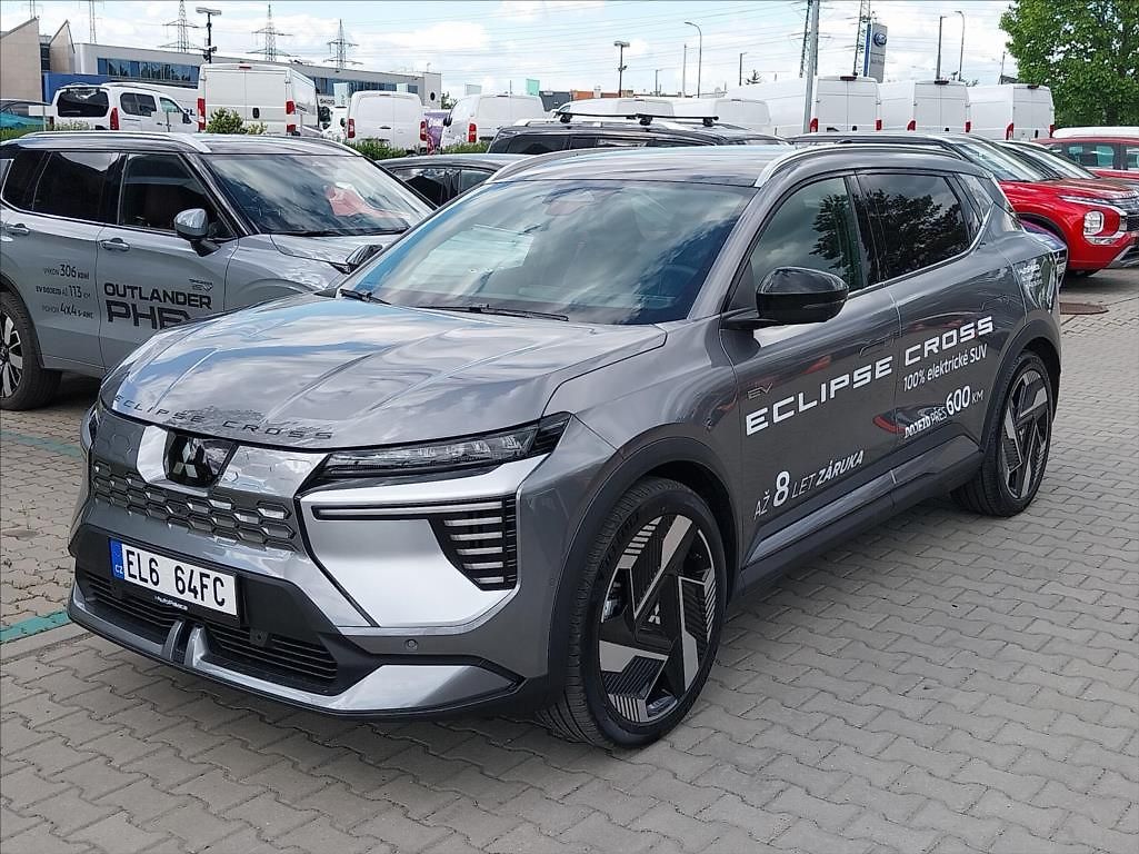 Mitsubishi Eclipse Cross 0,0 160kW / 87kWh  BEV INSTYLE