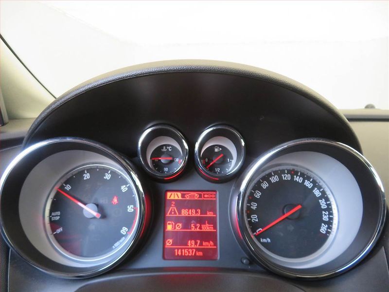 Opel Astra (2017) 1.6 CDTI, Serv.kniha, Tempomat - fotka 11 z 14