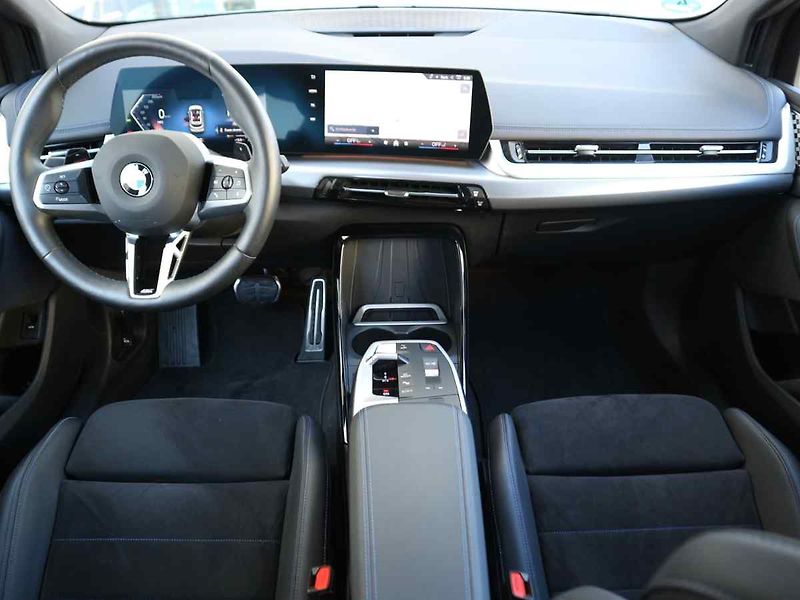 BMW Řada 2 - fotka 7 z 10