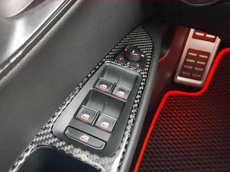 Seat Leon (2016) 2.0 TDI, Automat, Kůže, Navi - fotka 18 z 20