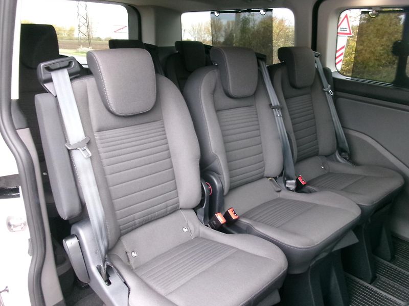 Ford Tourneo Custom (2022) 2,0TDCi L2H1 ZÁRUKA FORD  - fotka 20 z 36