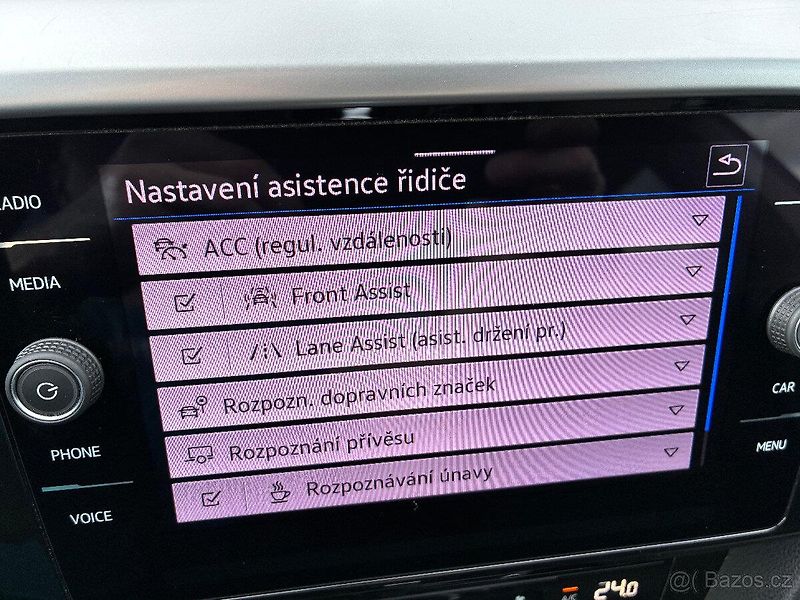 Volkswagen Arteon Shooting Brake 2,0 TDI,TAŽNÉ,KEYLESS,CAR PLAY - fotka 18 z 19