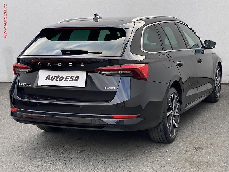 Škoda Octavia (2021) 1.5 TSi e-TEC, ČR, Style - fotka 4 z 19