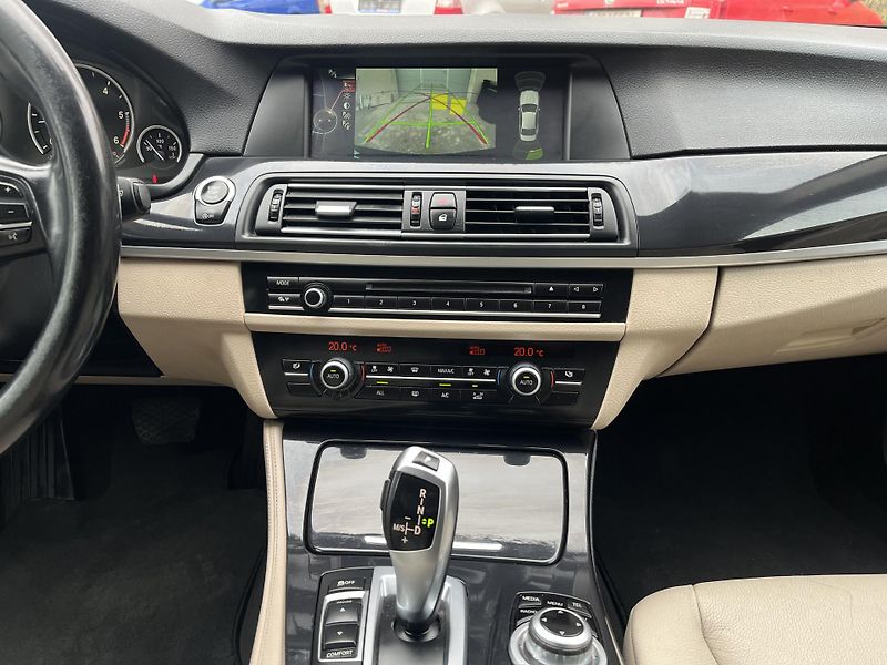 BMW Řada 5 (2014) 2,0D 135Kw NAVI,SV.KŮŽE,XENON - fotka 15 z 17