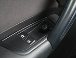 Audi A1 (2011) S-Line 1.6 TDI, Park. senzory - náhled 14