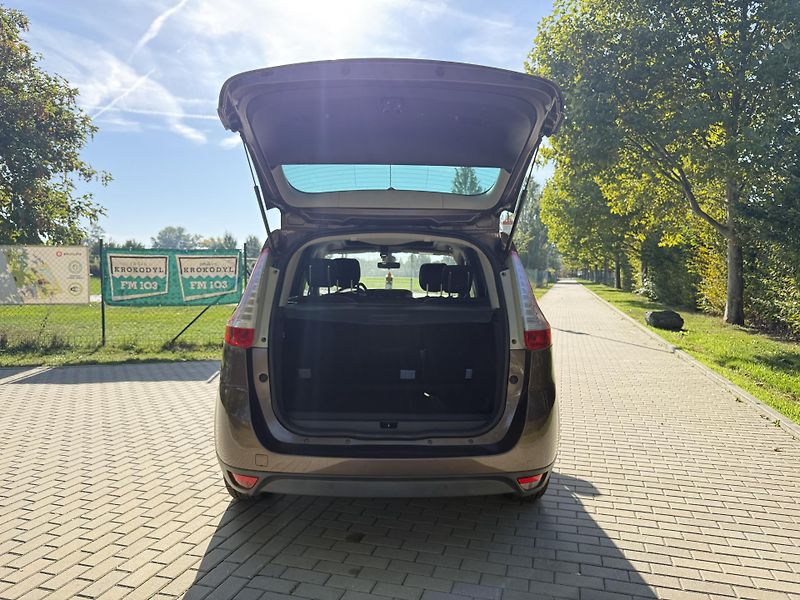 Renault Grand Scénic 1.4 TCe Dynamique - fotka 18 z 30