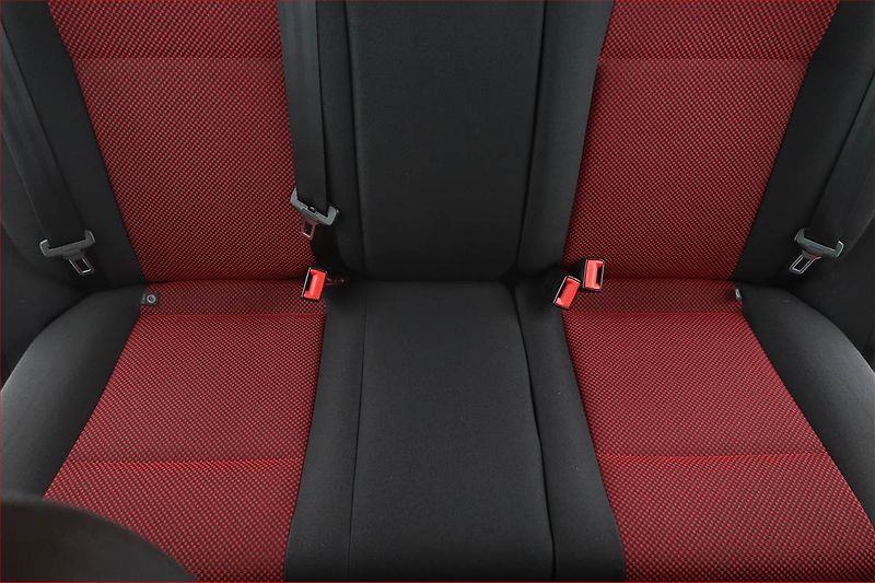 Škoda Fabia (2011) Monte Carlo 1.2 TSI, Navi - fotka 10 z 15