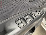 Hyundai Tucson (2008) 2.0i, AC, el. výbava - náhled 13