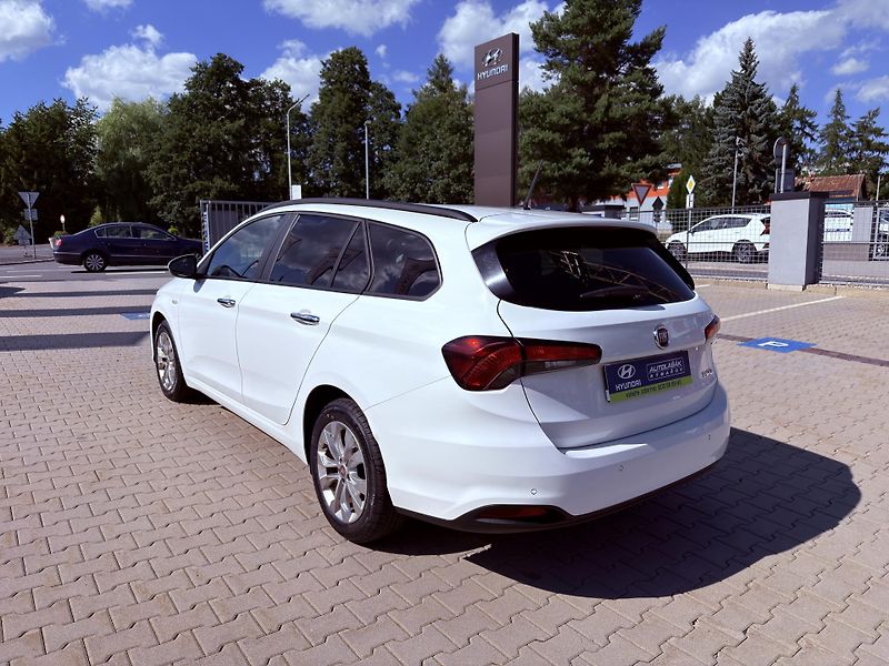 Fiat Tipo 1.4-70KW,KLIMA,NOVÉ BRZDY+PNEU - fotka 5 z 24