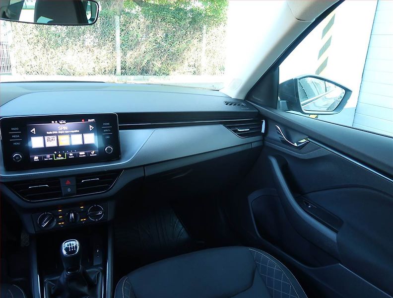 Škoda Kamiq (2023) 1.5 TSI - fotka 8 z 19