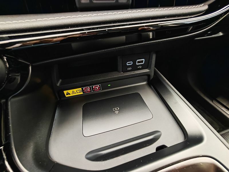 Lexus NX 450h plus 450h+ Plug-in Hybrid EXECUTIVE - fotka 39 z 44