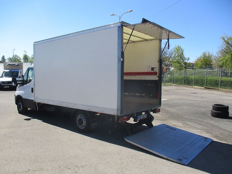 Iveco Daily 35S16, 2,3, HC, 8 palet - fotka 4 z 13