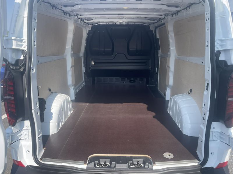 Volkswagen Transporter 2.0 TDI DR 110kW - fotka 8 z 21