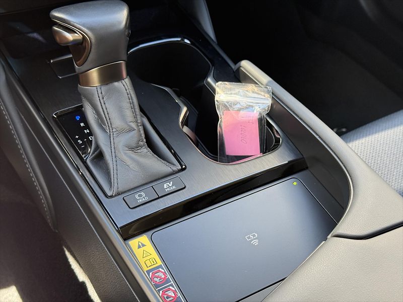 Lexus ES 300h 2,5 LIMITED EDITION  ES - fotka 18 z 19