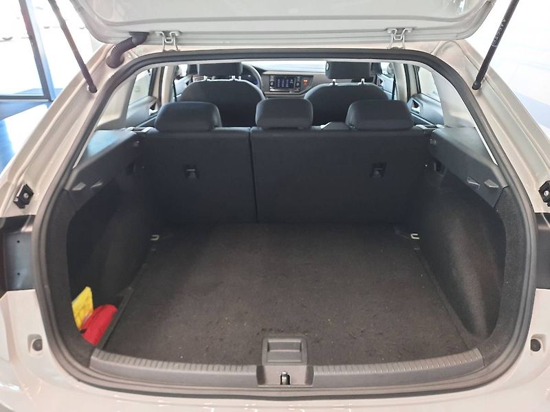 Volkswagen Taigo (2022) 1.0 TSI (70kW/95k) Life - fotka 22 z 26