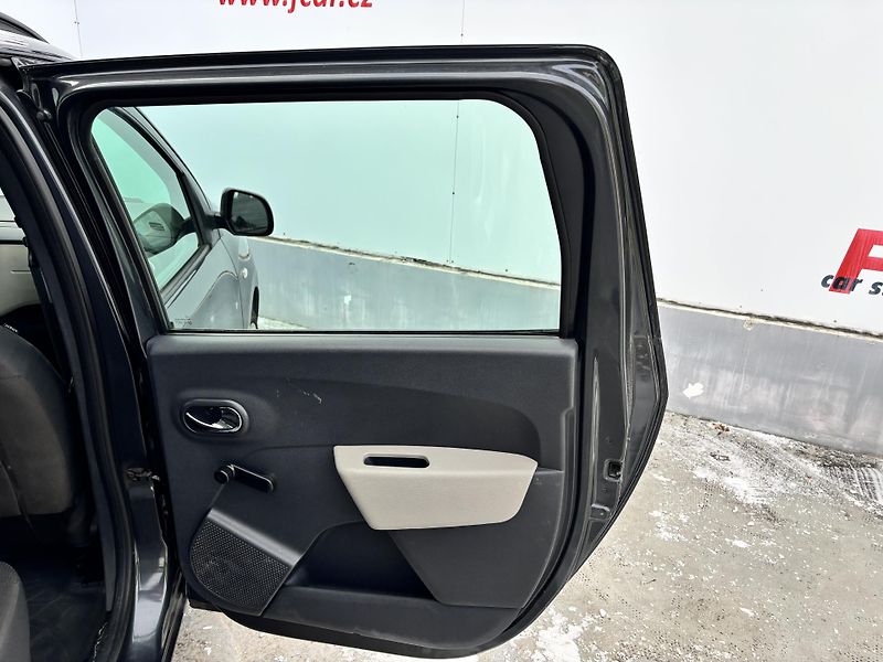 Dacia Lodgy (2012) 1.6i 61kW Tažné zařízení! - fotka 10 z 28