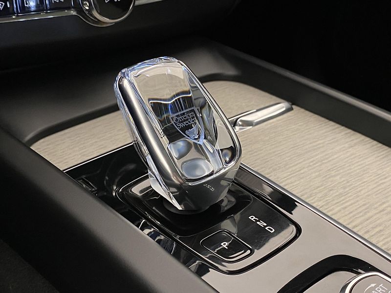 Volvo XC60 B4 AWD INSCRIPTION AUT  - fotka 28 z 50