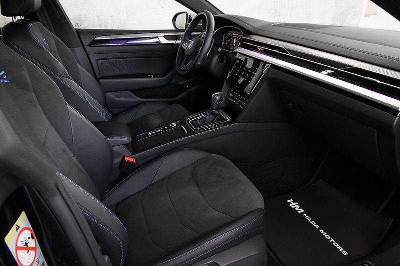 Volkswagen Arteon Shooting Brake R 2.0TSI 235kW DSG Tažné DCC - fotka 14 z 30