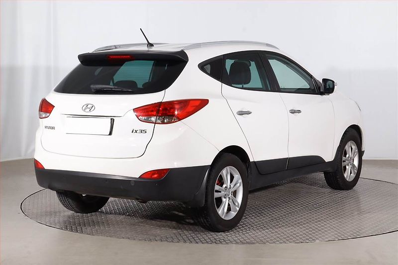 Hyundai ix35 (2011) 1.7 CRDi, Serv.kniha, Tempomat - fotka 5 z 19