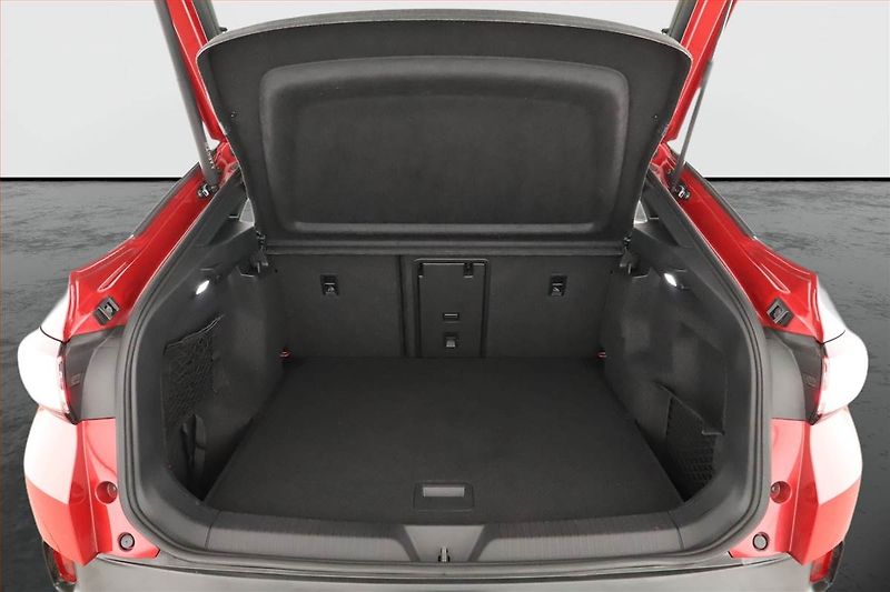 Volkswagen ID.5 (2023) GTX (82 kWh), SoH 89% - fotka 11 z 22
