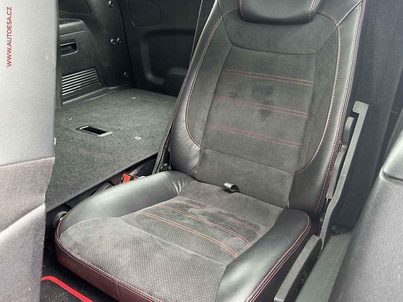 Ford S-MAX (2011) 2.2 TDCi, Navi, temp - fotka 11 z 22