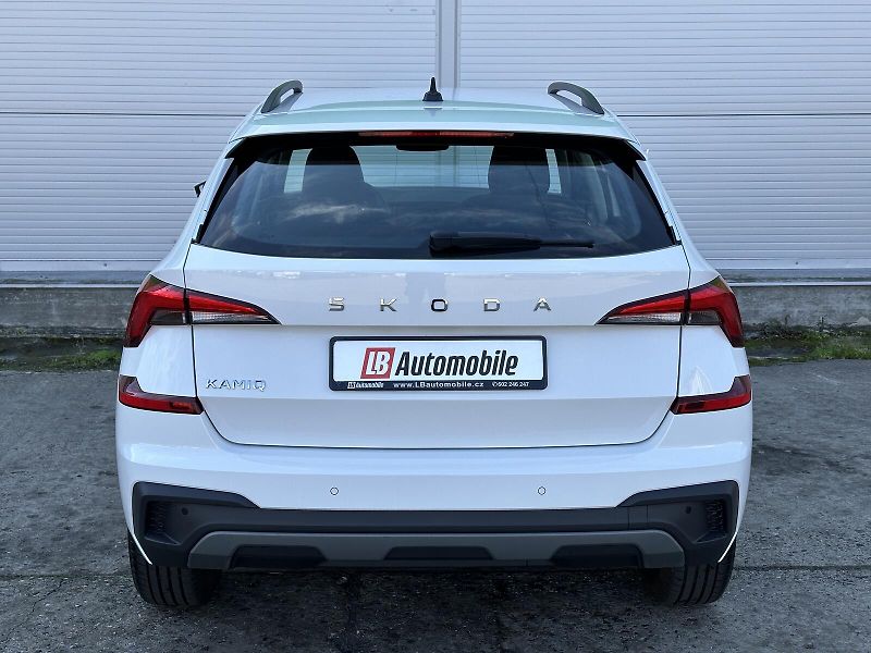 Škoda Kamiq 1.0TSi 116PS Selection 2Z.KLIM - fotka 5 z 38
