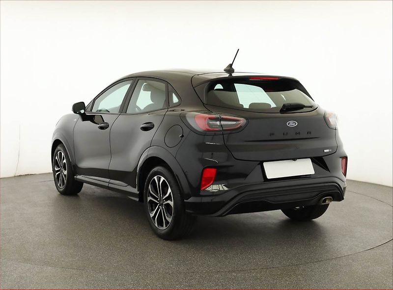 Ford Puma (2022) ST-Line 1.0 EcoBoost mHEV - fotka 4 z 17