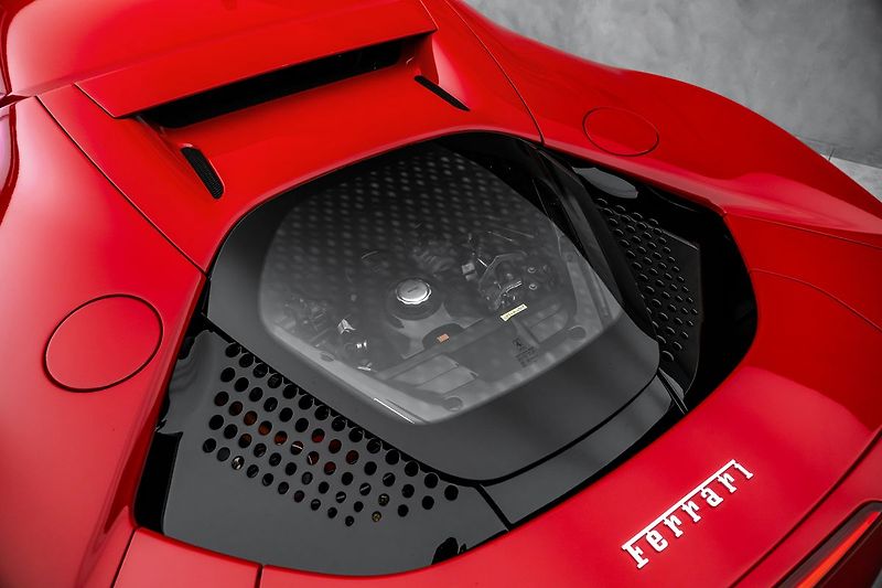 Ferrari SF90 Lift, karbon, metalíza - fotka 18 z 36