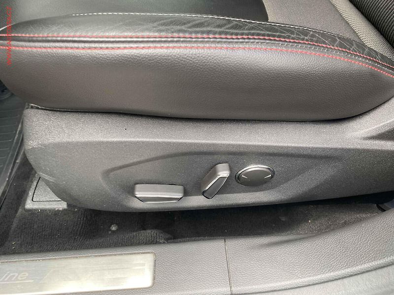 Ford Mondeo (2017) 2.0 TDCi 4x4, ČR, AT, navi - fotka 14 z 19