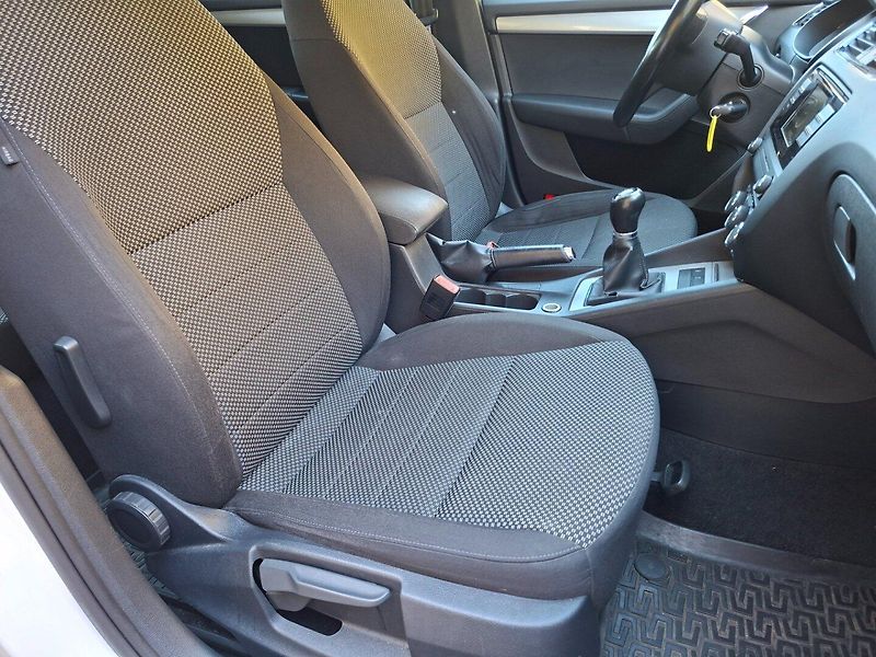 Škoda Octavia (2017) 1.6TDI 81kW -1.MAJITEL-DPH - fotka 16 z 25