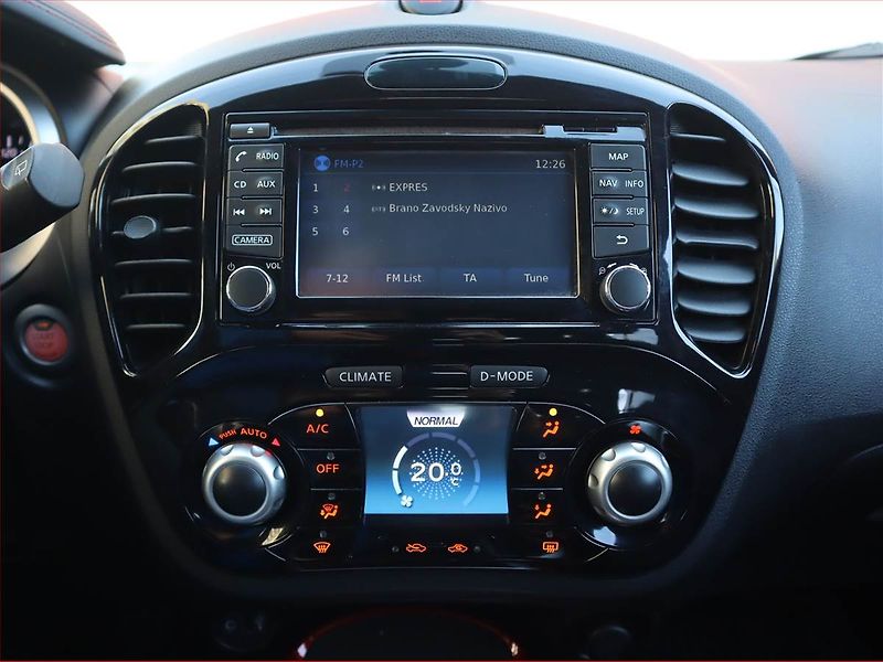 Nissan Juke (2016) 1.2 DIG-T, Serv.kniha, Navi - fotka 12 z 19