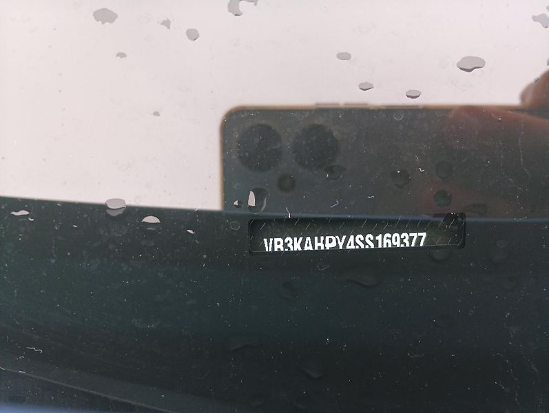 Peugeot 5008 (2026) GT Hybrid 145 e-DCS6 - fotka 19 z 19