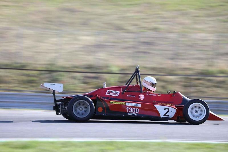Druhý zářijový víkend patřil na Automotodromu Brno tradiční události Masaryk Racing Days.