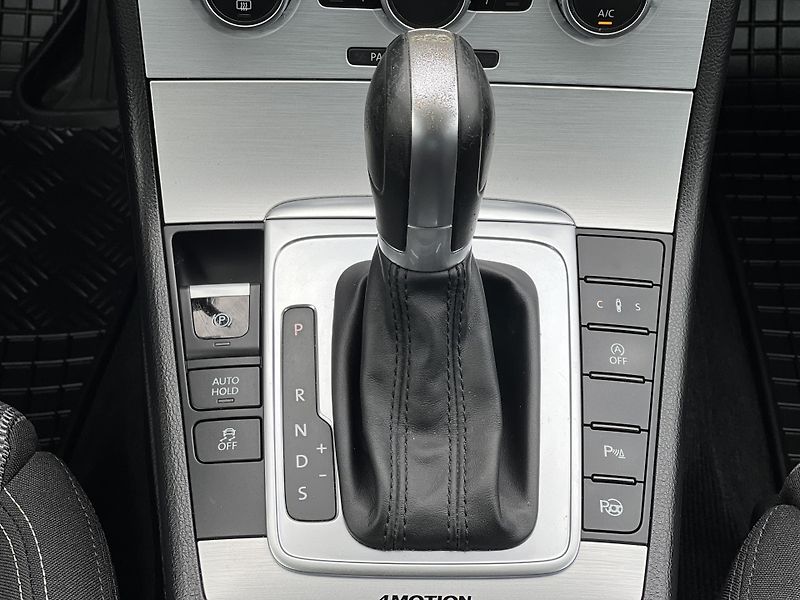 Volkswagen CC 2.0TDI 4x4 DSG PŮVOD ČR odpDPH - fotka 24 z 43