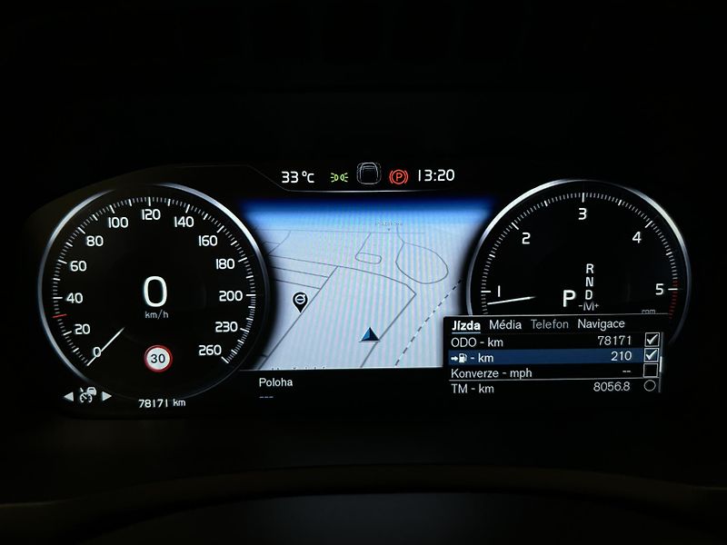 Volvo XC90 B5 AWD INSCRIPTION AUT - fotka 25 z 48