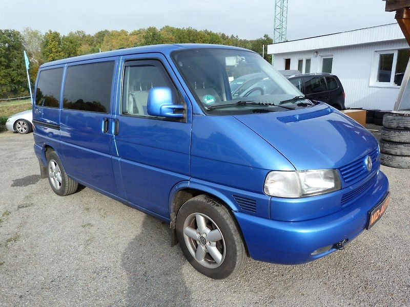 Volkswagen Multivan 2,5 TDI Atlantis - fotka 3 z 36