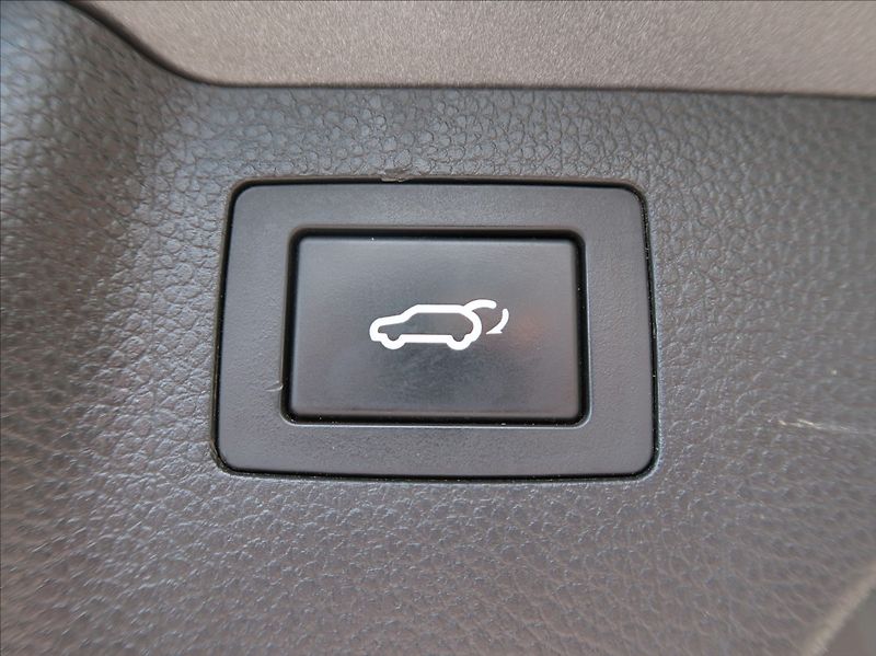 Hyundai Santa Fe 2,2 CRDi,145kW,NovéČR,Premium - fotka 27 z 37