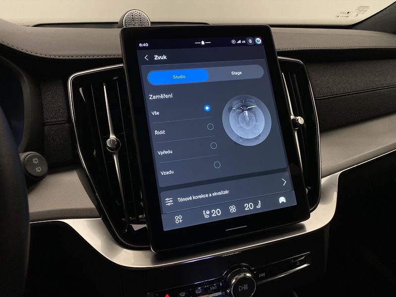 Volvo XC90 T8 RECHARGE BLACK EDITION 7m - fotka 64 z 72