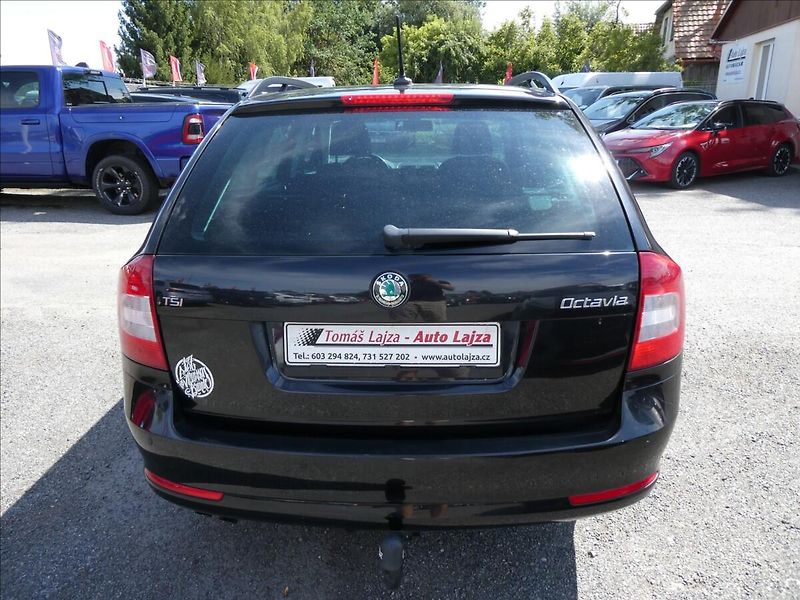 Škoda Octavia 1,4 TSi 90kW po servise, závěs - fotka 7 z 45
