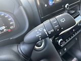 Toyota Yaris Cross 1.5L HEV130 Executive Tech VIP - náhled 14