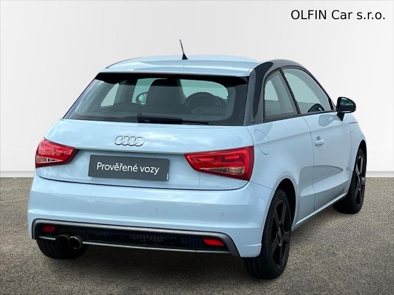 Audi A1 1,2 TFSi 63 kW S-LINE - fotka 2 z 23