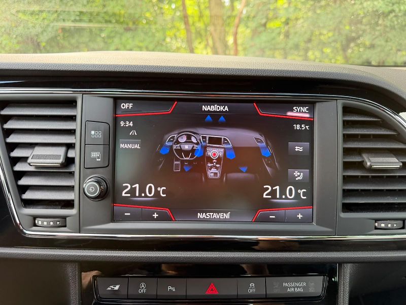 Seat Leon (2019) - fotka 23 z 28