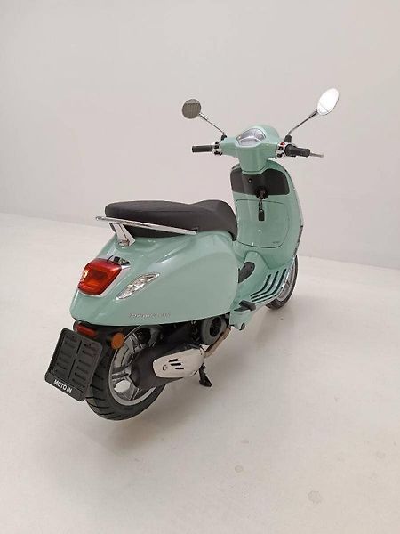 Vespa Primavera 125 3V ABS (2025) E5+ Verde Amabile - fotka 6 z 16