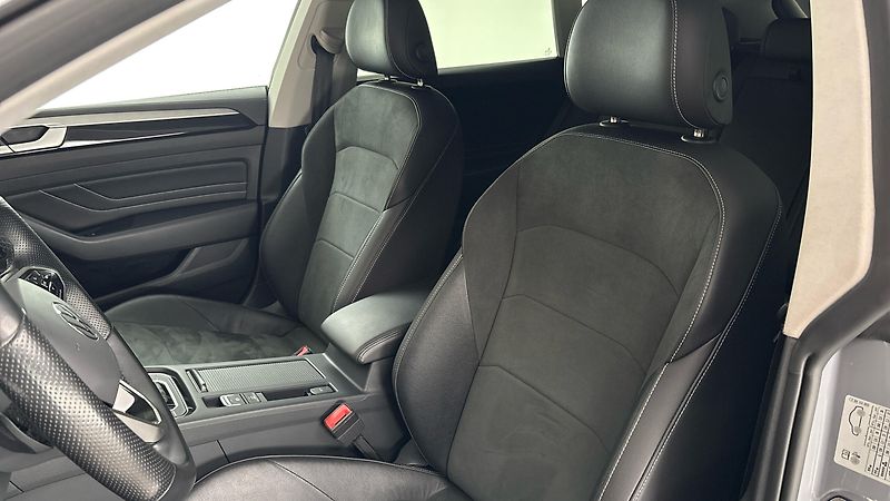 Volkswagen Arteon 2.0 TDI DSG Elegance Shooting - fotka 15 z 31